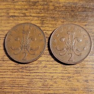 Vintage 1971 British 2 New Pence Coins